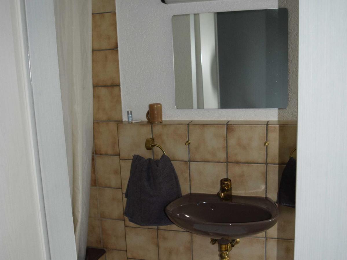 האסלאך אים קינזיגטאל Hotel-Restaurant Ochsen מראה חיצוני תמונה