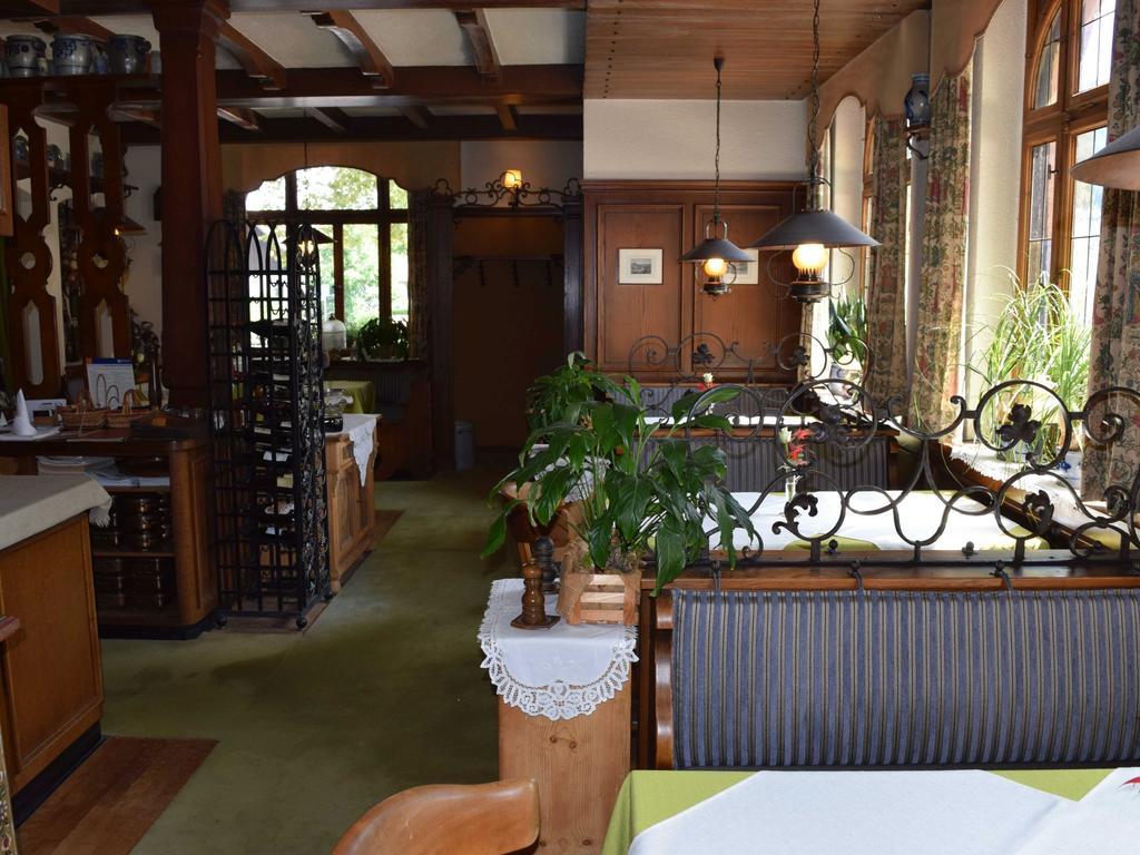האסלאך אים קינזיגטאל Hotel-Restaurant Ochsen מראה חיצוני תמונה